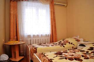 Гостиница Якорь Анапа Стандартный двухместный номер с 2 отдельными кроватями-4